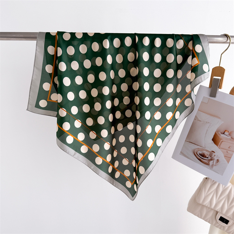 Luxury Bags In China Wholesale - หรูหราใหม่พิมพ์ผ้าพันคอผู้หญิงผ้าพันคอผ้าไหมฤดูใบไม้ผลิและฤดูร้อนตกแต่งดอกไม้ขนาดเล็กเนคไท Hairbands กระเป๋าขายส่ง