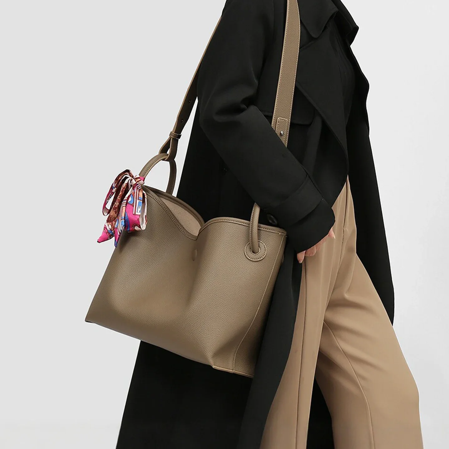 Luxury Bags - กระเป๋าถือผู้หญิงสุดหรูระดับไฮเอนด์ หนัง PU สีพื้น 2 in