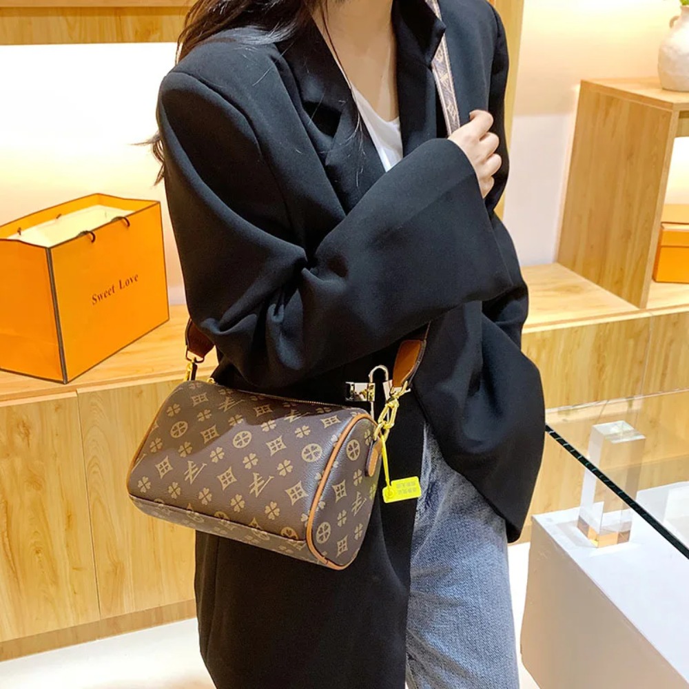 กระเป๋าถือผู้หญิงดีไซน์หรูรุ่น - Luxury Bags Louis Vuitton บทวิจารณ์และราคา