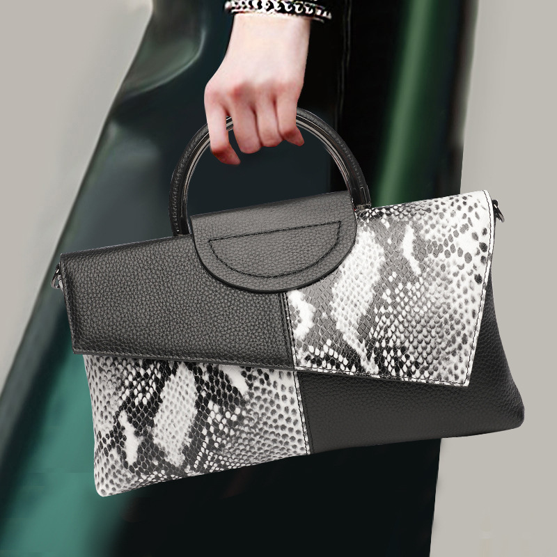 กระเป๋าคลัทช์สไตล์ยุโรปและอเมร - Luxury Bags News บทวิจารณ์และราคา