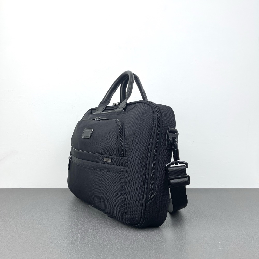 กระเป๋าเอกสารธุรกิจสำหรับผู้ชา - Luxury Bags For Travel บทวิจารณ์และราคา