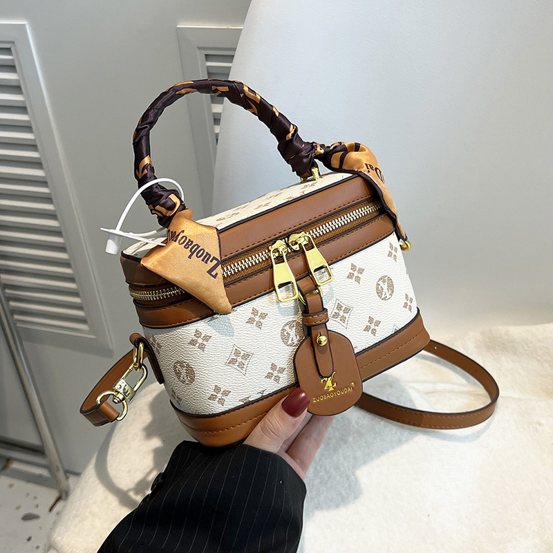 กระเป๋าถือกล่องใส่กระเป๋าพิมพ์ - Luxury Bags Louis Vuitton บทวิจารณ์และราคา