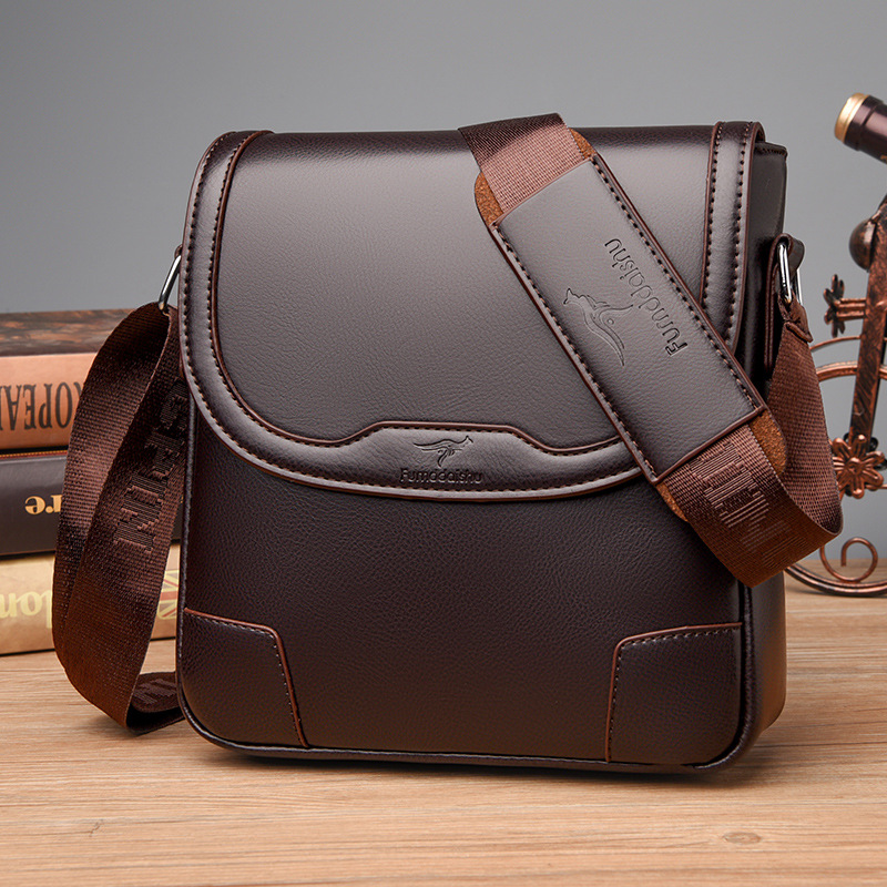 แบรนด์หรูผู้ชายหนังไหล่กระเป๋า - Luxury Bags For Men Brands บทวิจารณ์และราคา