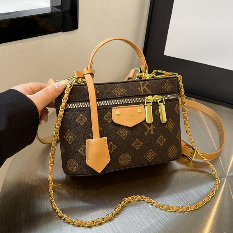 กระเป๋าทรงกล่องลายโมโนแกรมสไตล - Luxury Bags Louis Vuitton บทวิจารณ์และราคา
